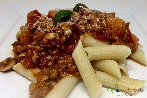 Turkey bolognese with vegetables